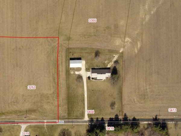 3252 E Sunflower Drive, Roanoke, IN 46783