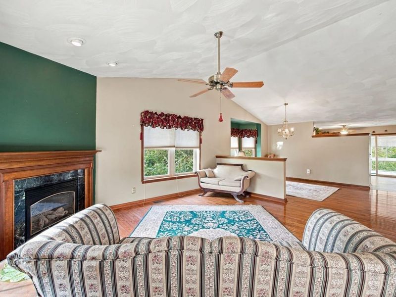 5460 Lakefront Drive, Green Township, OH 45247 Photo 12