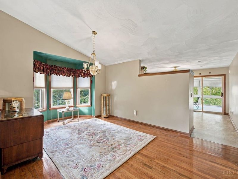 5460 Lakefront Drive, Green Township, OH 45247 Photo 21