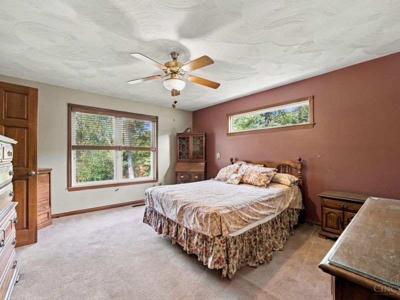 5460 Lakefront Drive, Green Township, OH 45247 Photo 26