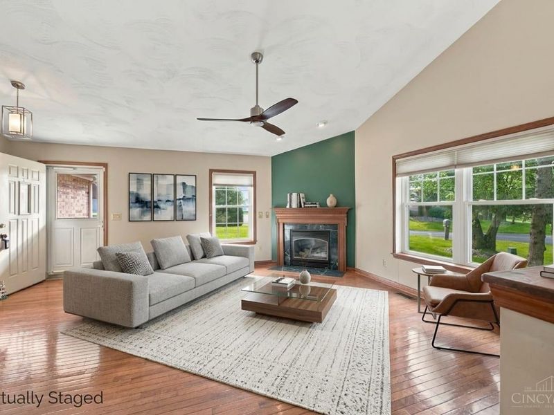 5460 Lakefront Drive, Green Township, OH 45247 Photo 6