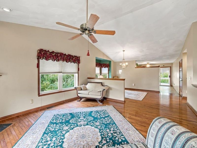 5460 Lakefront Drive, Green Township, OH 45247 Photo 7