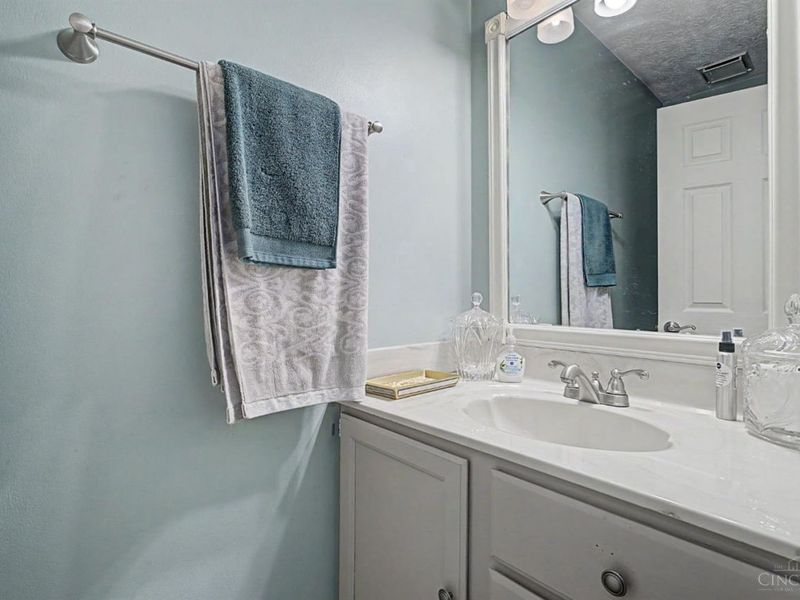 755 Hidden Circle, Washington Township, OH 45458 Photo 16