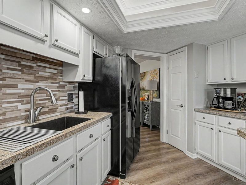 755 Hidden Circle, Washington Township, OH 45458 Photo 8