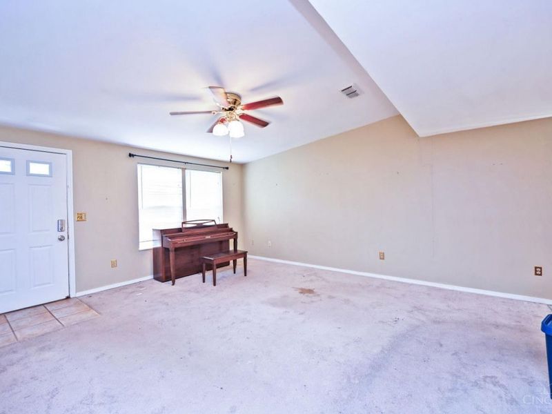 9 Criswell Lane, Fairfield, OH 45014 Photo 8