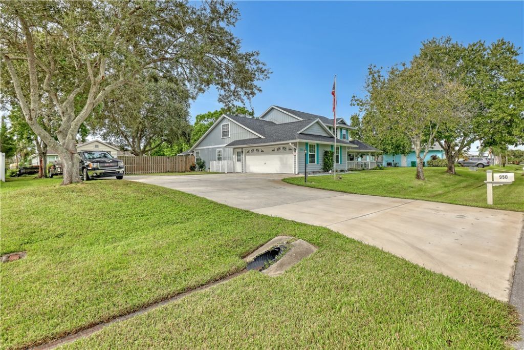 950 Genesee Avenue, Sebastian, FL 32958 Photo