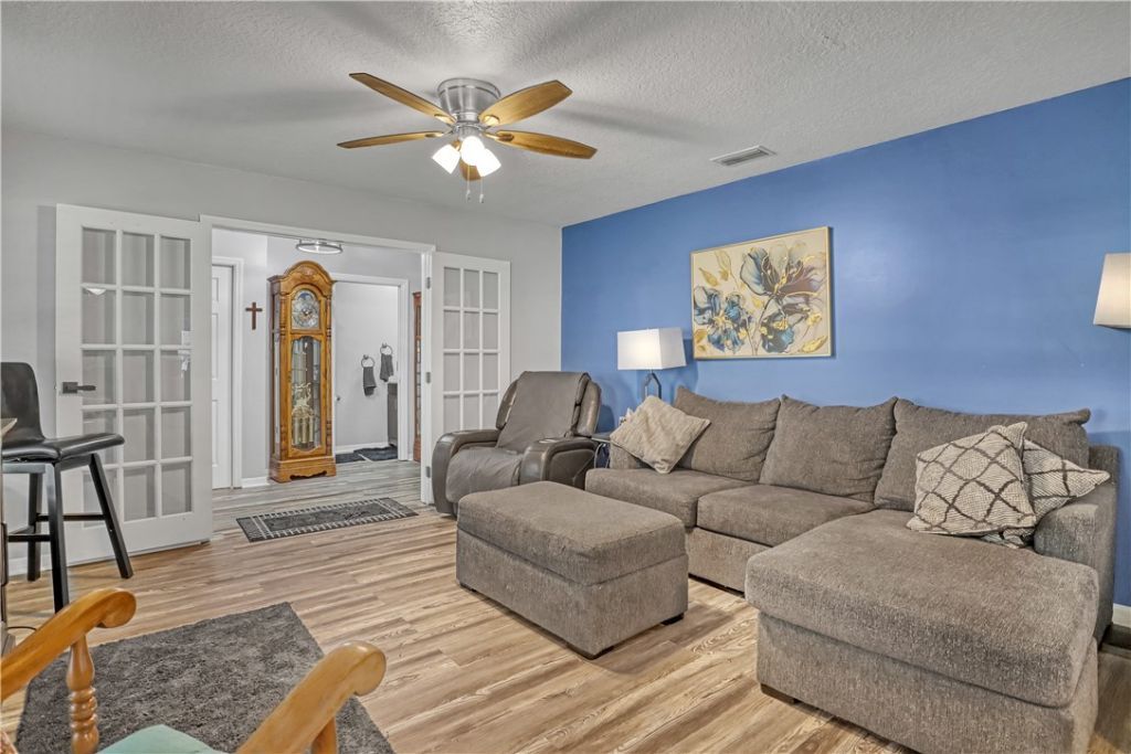 950 Genesee Avenue, Sebastian, FL 32958 Photo
