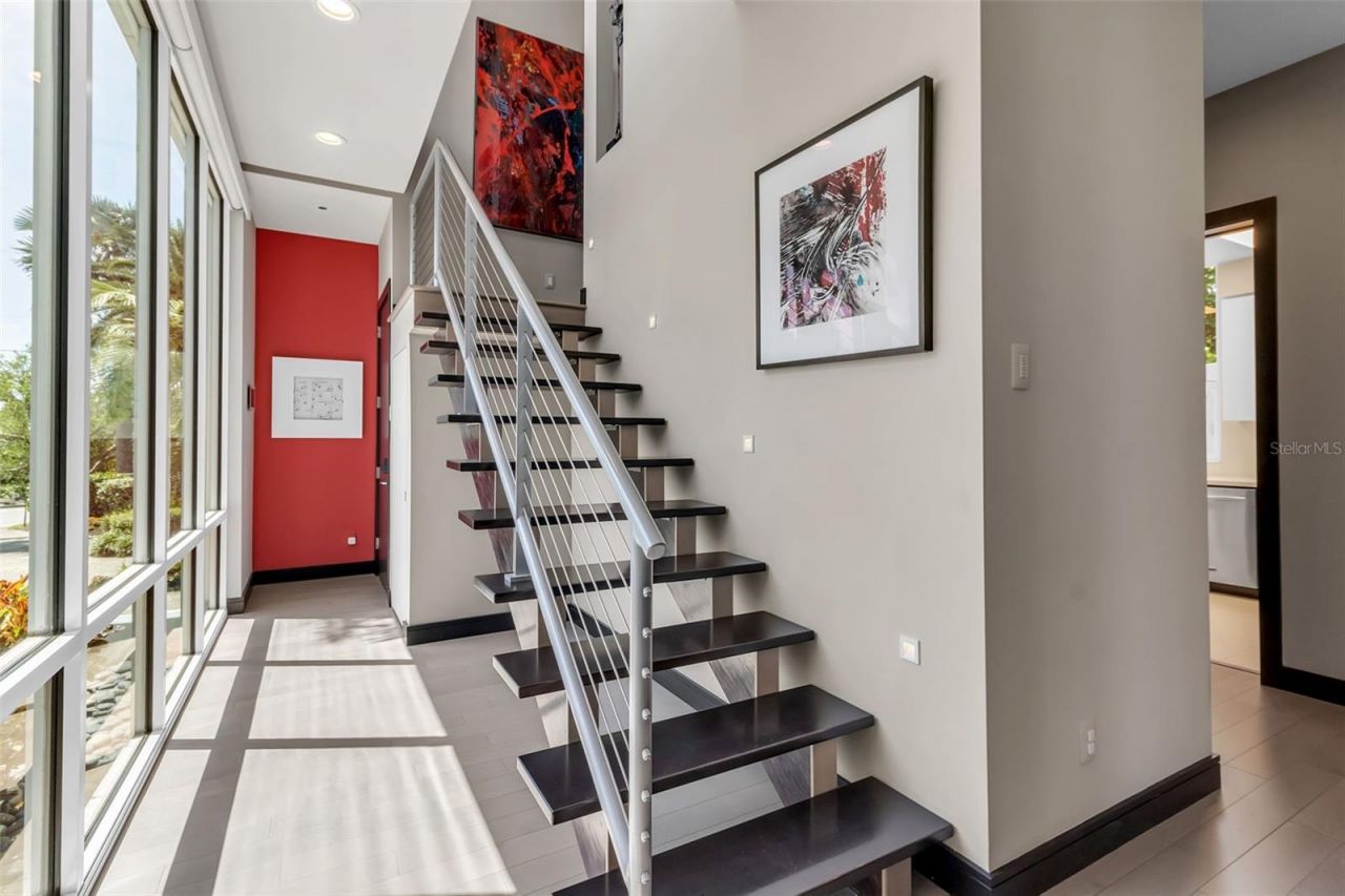 445 Mckinley Drive, Sarasota, FL 34236 Photo