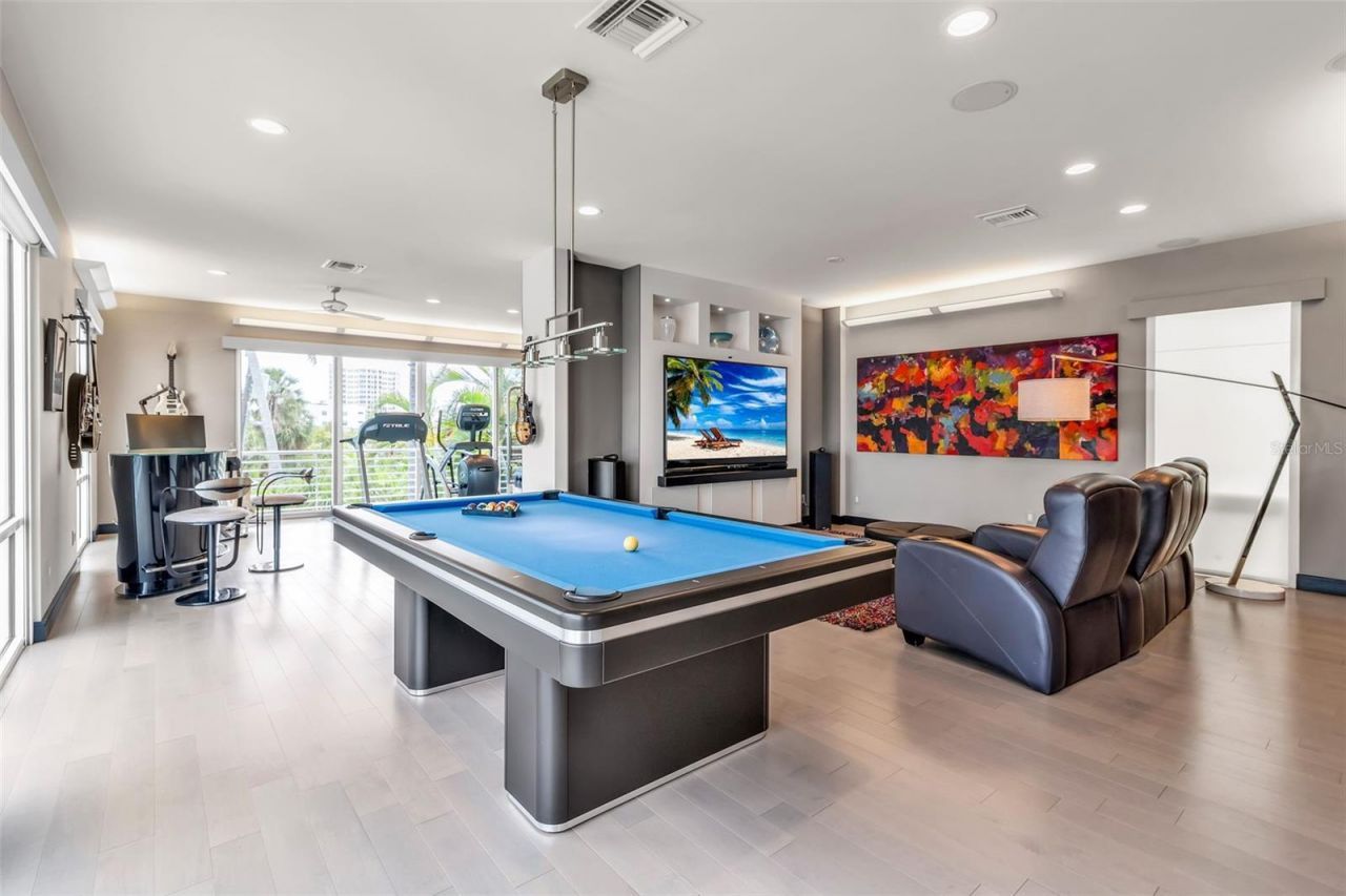 445 Mckinley Drive, Sarasota, FL 34236 Photo