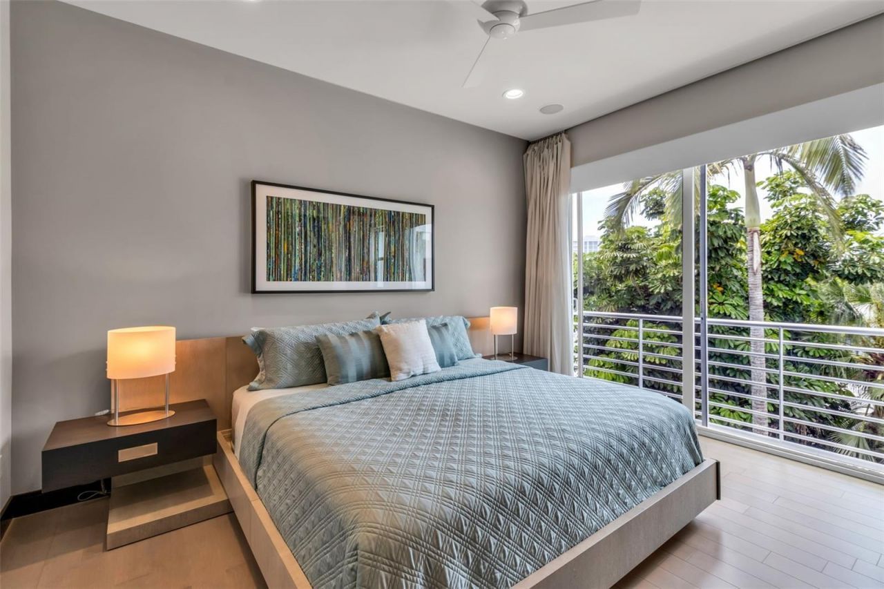 445 Mckinley Drive, Sarasota, FL 34236 Photo