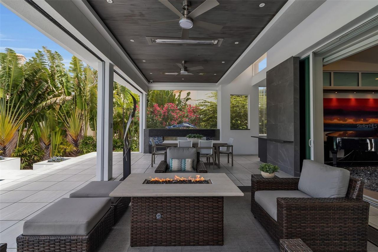 445 Mckinley Drive, Sarasota, FL 34236 Photo