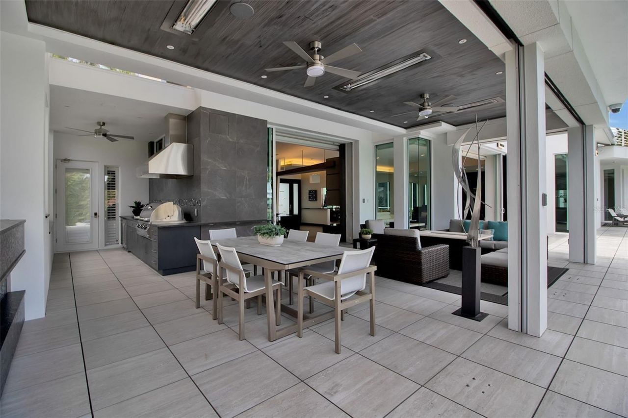 445 Mckinley Drive, Sarasota, FL 34236 Photo