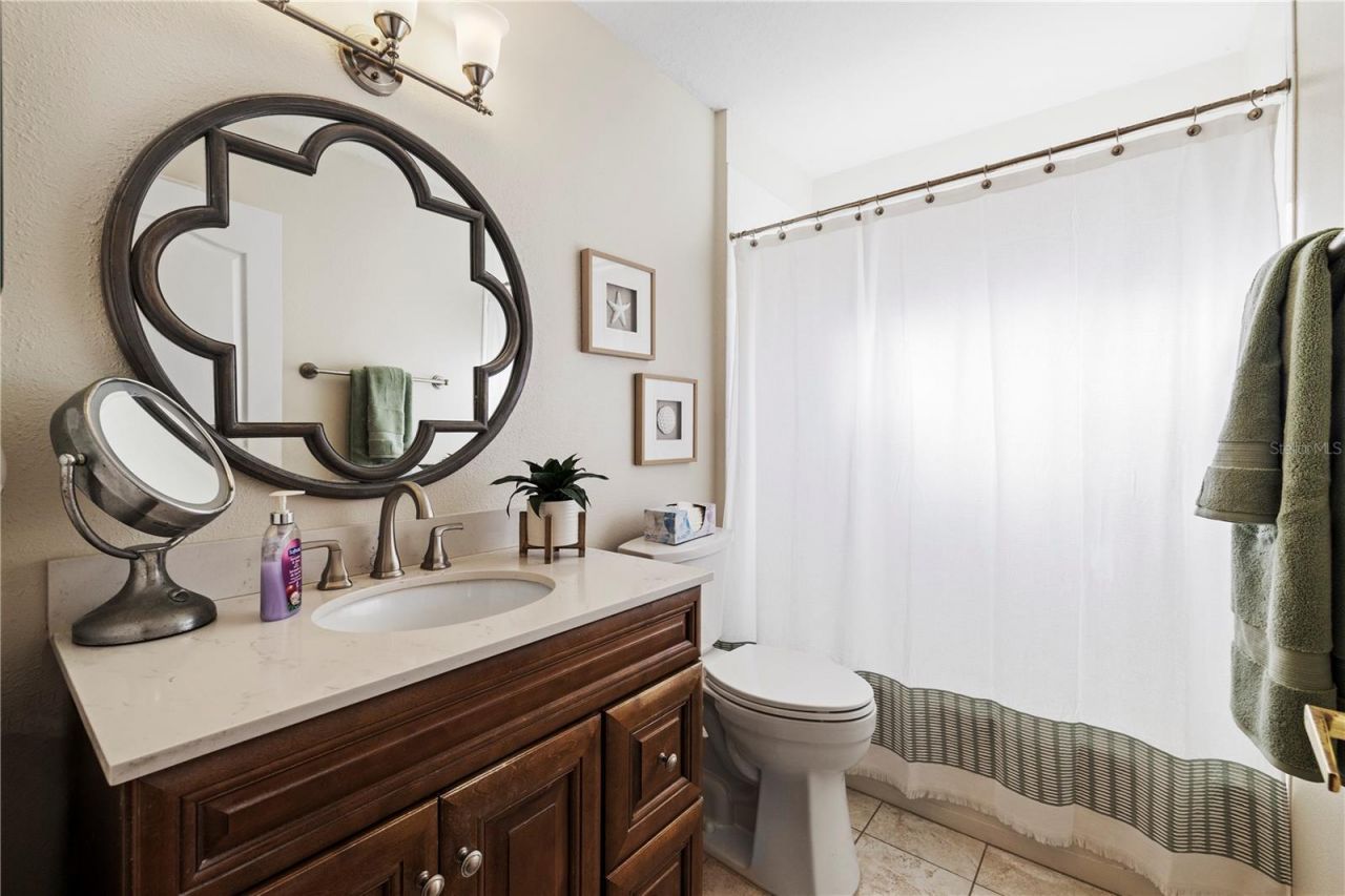 5064 Creekside Trail , Sarasota, FL 34243 Photo