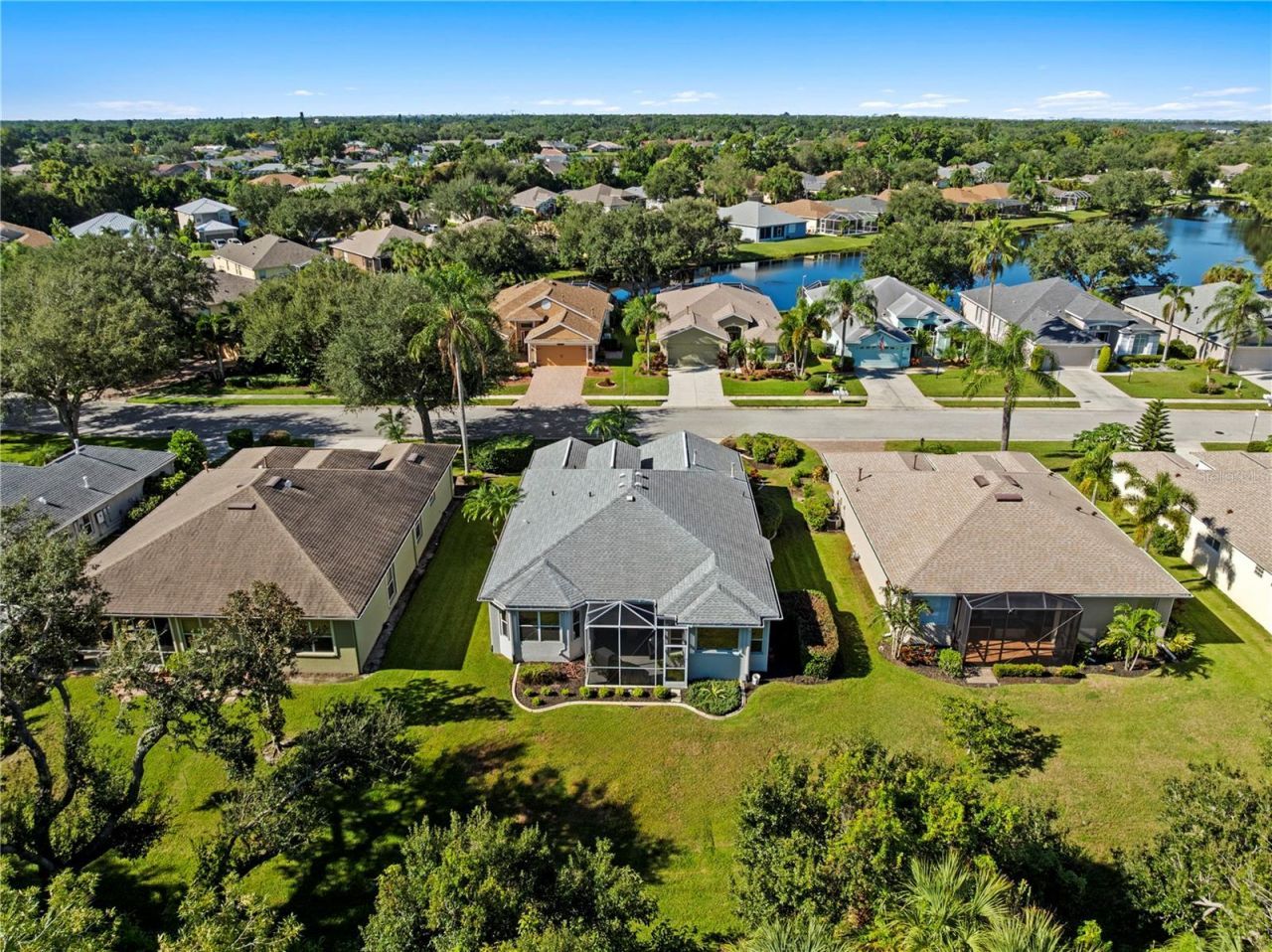 5064 Creekside Trail , Sarasota, FL 34243 Photo