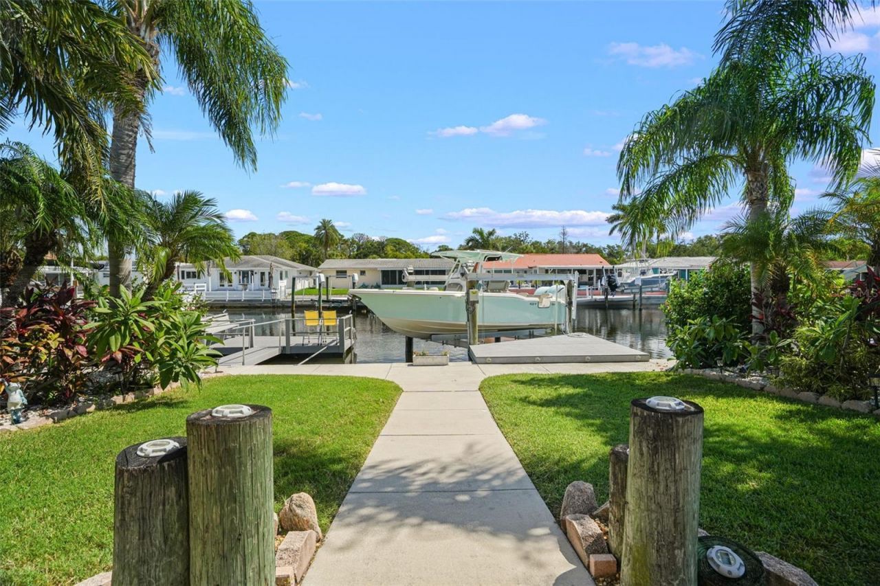 4916 Pompano Drive, New Port Richey, FL 34652 Photo