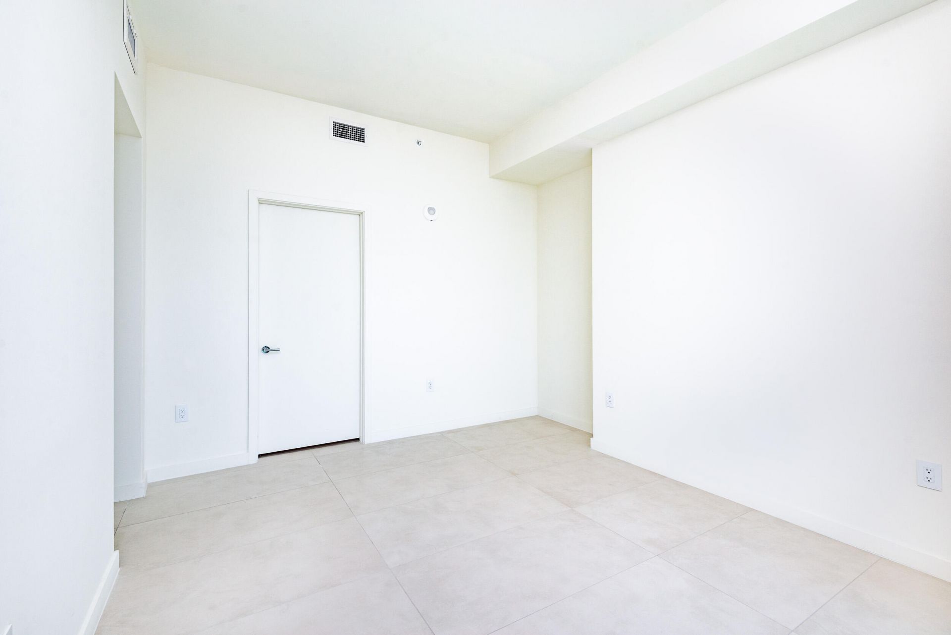 1400 Biscayne Boulevard, Unit 901, Miami, FL 33132 Photo