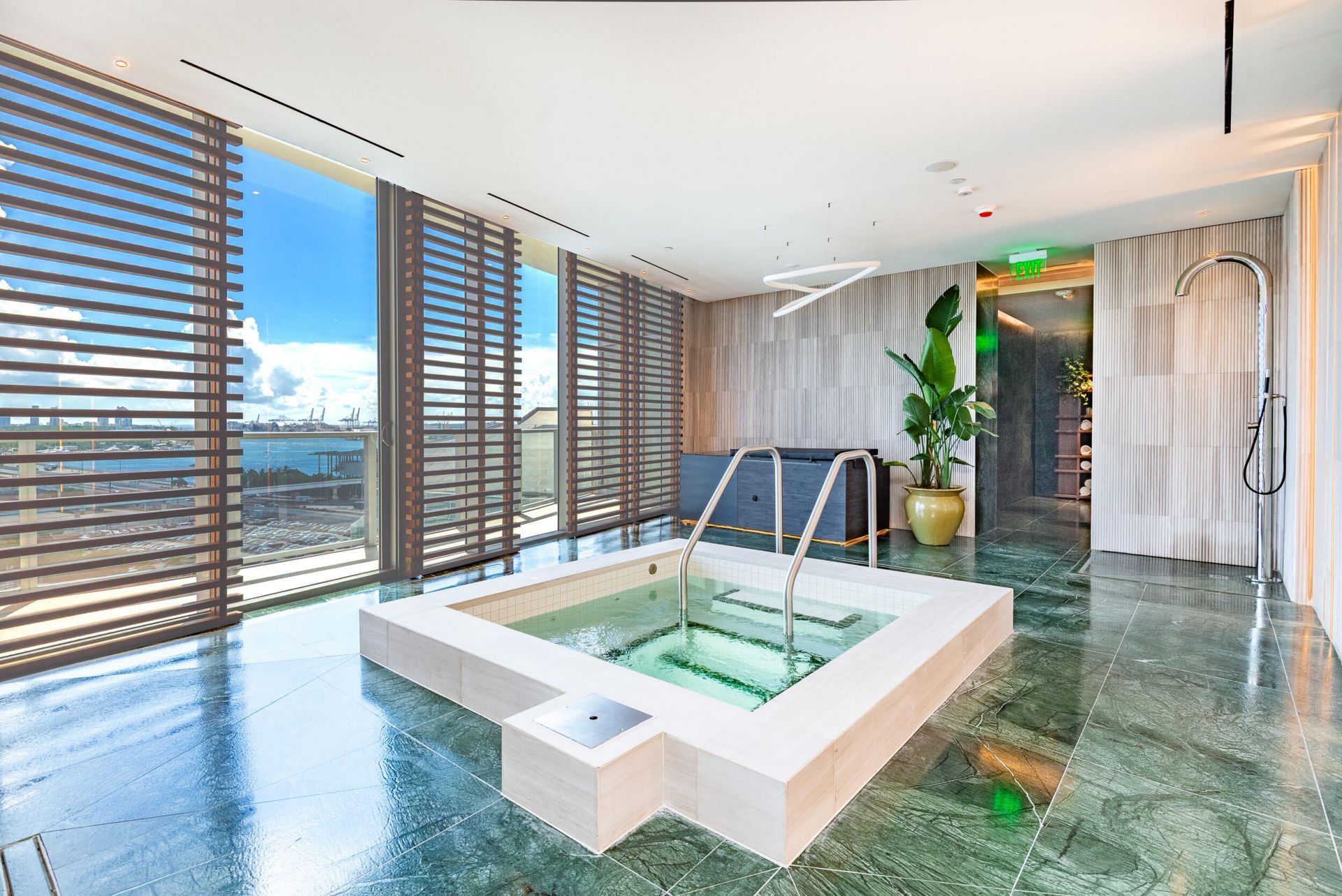 1400 Biscayne Boulevard, Unit 901, Miami, FL 33132 Photo