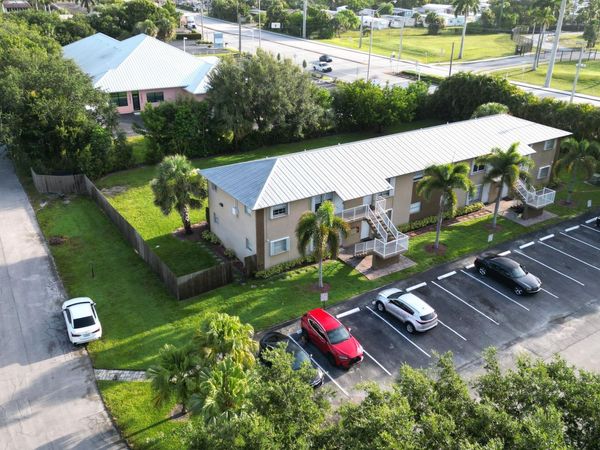 3 SW HIDEAWAY Place, Unit 15, Stuart, FL 34994