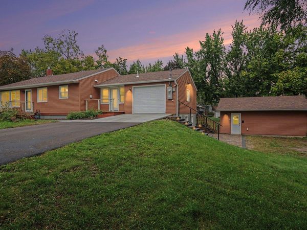 340 3rd Avenue S, Bayport, MN 55003