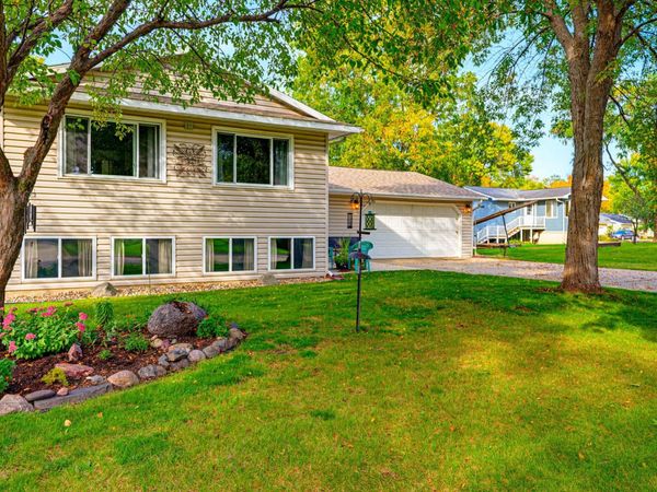 115 E Nelson Street, Litchfield, MN 55355