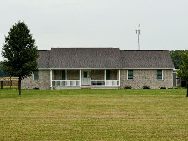 7020 S 700 W, North Judson, IN 46366
