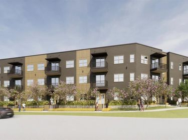 935 E Clarendon Drive, Dallas, TX 75203