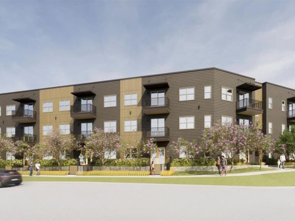 935 E Clarendon Drive , Dallas, TX 75203