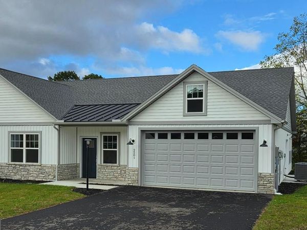 2501 ECHO SPRINGS ROAD, CHAMBERSBURG, PA 17202