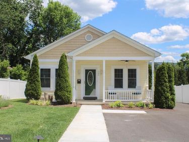 335 S COMMERCE STREET, WOODSTOCK, VA 22664
