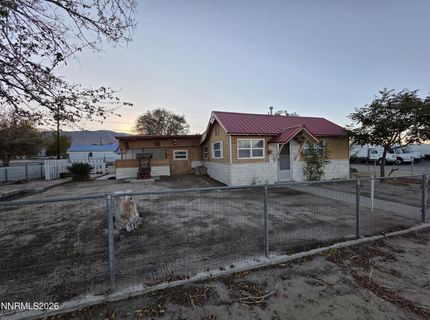 215 E Street, Hawthorne, NV 89415 Photo