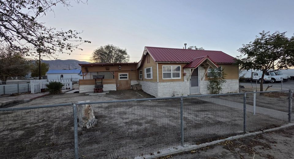 215 E Street, Hawthorne, NV 89415 Photo