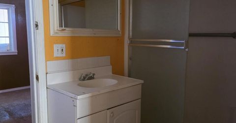 215 E Street, Hawthorne, NV 89415 Photo