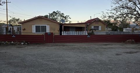 215 E Street, Hawthorne, NV 89415 Photo