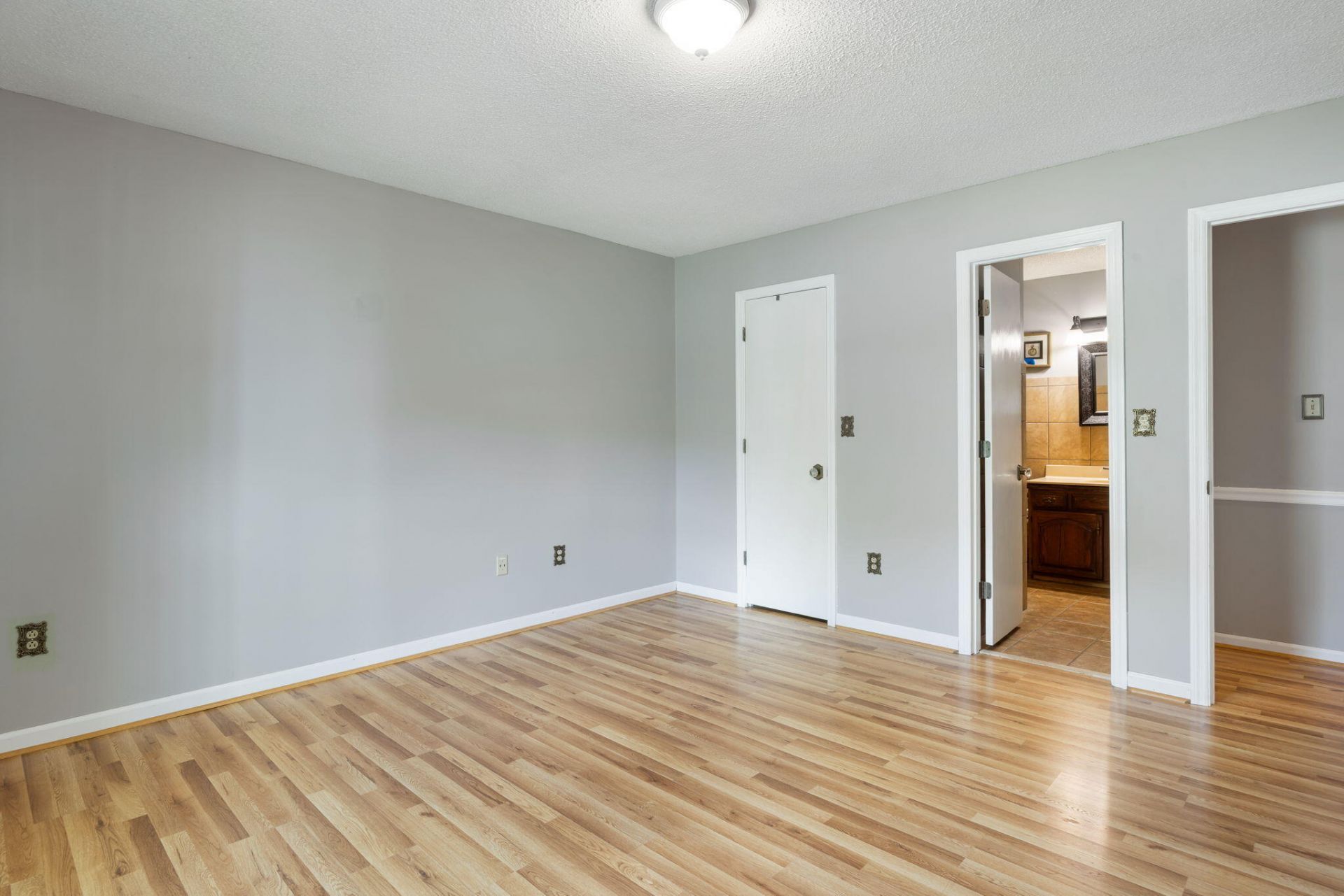 5289 Renee Drive Photo 24
