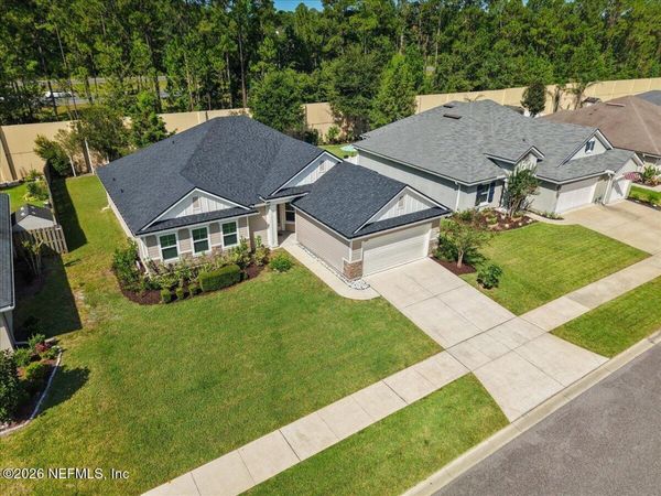 10858 STANTON HILLS Drive E, Jacksonville, FL 32222