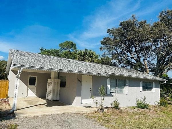1630 4th Place, Vero Beach, FL 32962