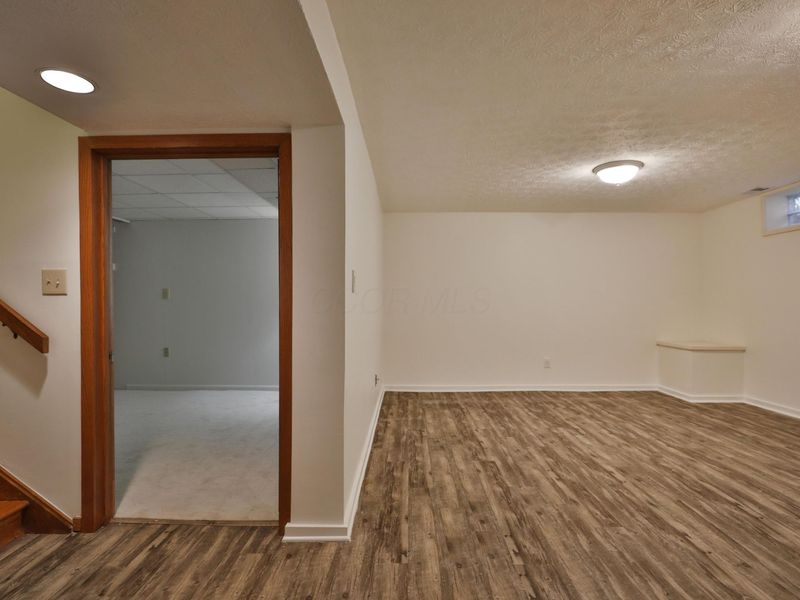 160 Glen Circle, Worthington, OH 43085 Photo 37