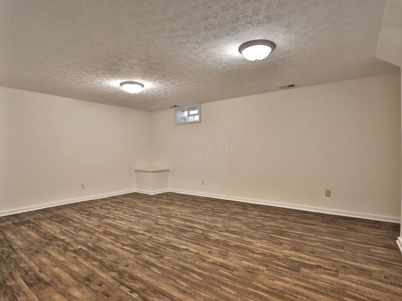 160 Glen Circle, Worthington, OH 43085 Photo 38