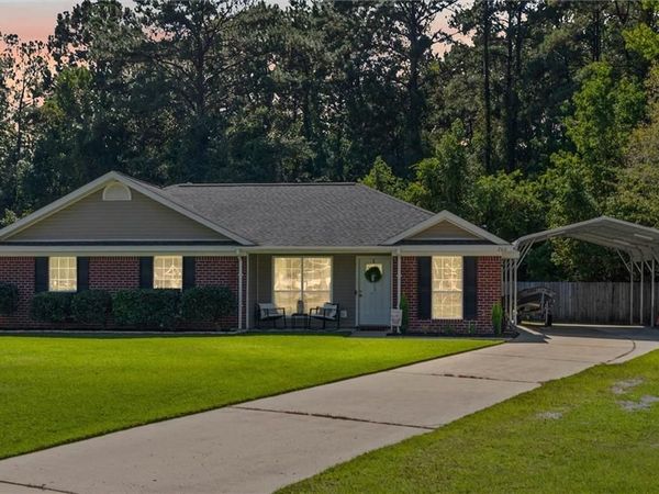 206 Jill Lane, Satsuma, AL 36572