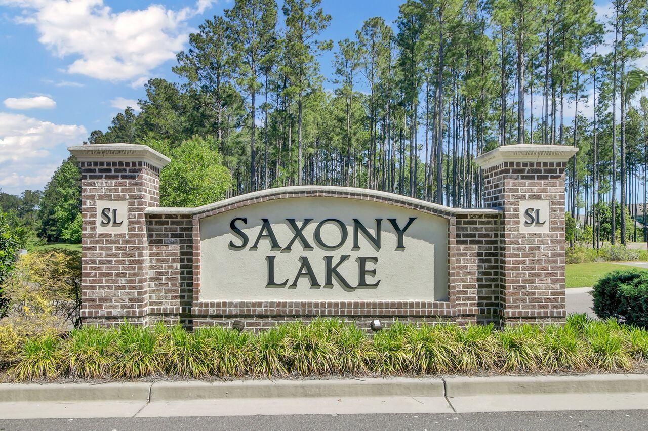 215 Saxony Loop Photo 48