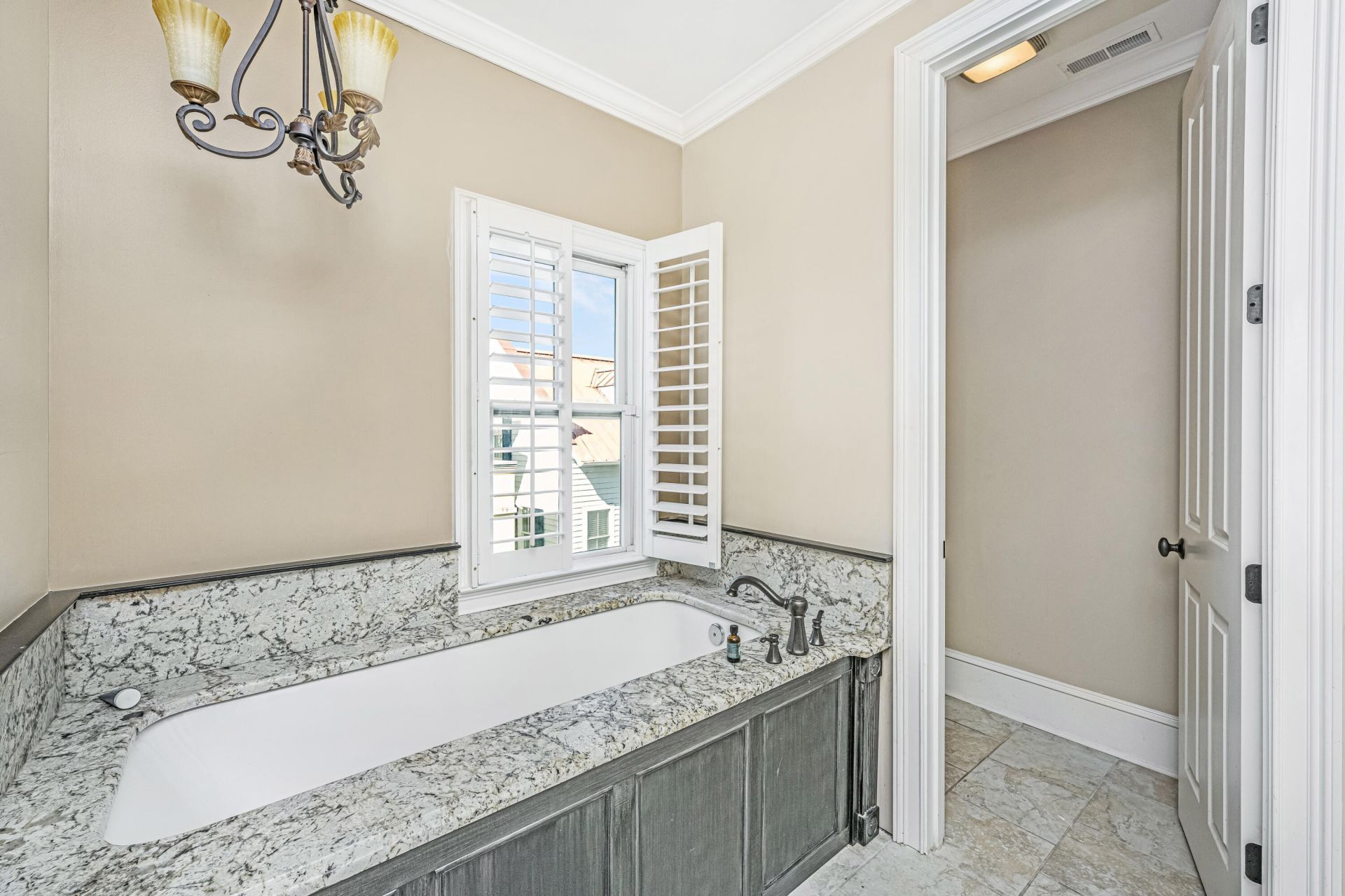 8 Marbel Lane Photo 36