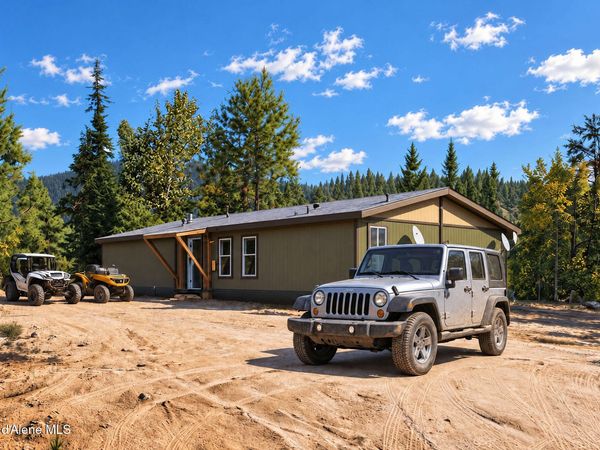 16817 N RIGHT FORK RD, Hauser, ID 83854