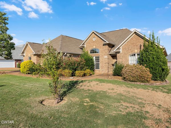 392 Summit Drive , Medina, TN 38355