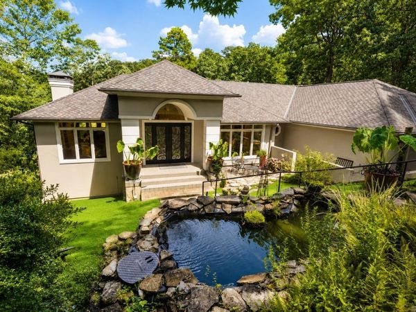 15 Ridgeview Court, Little Rock, AR 72227
