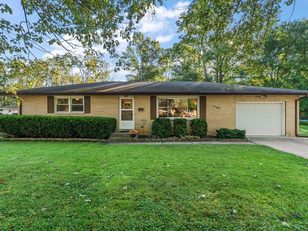 215 N Linda Street , Hobart, IN 46342