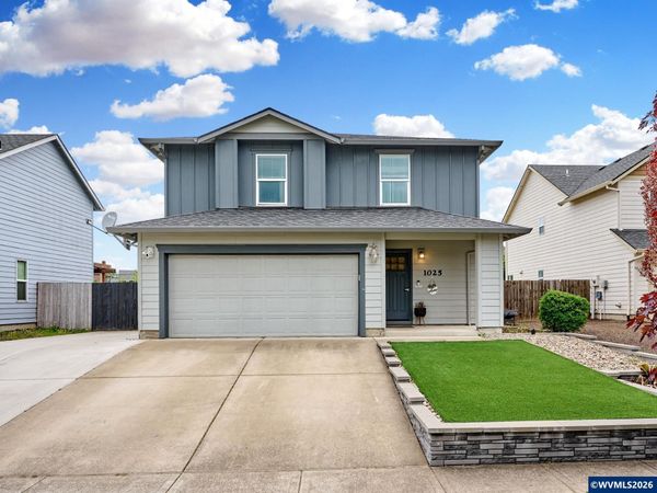 1025 SE Millright Av, McMinnville, OR 97128