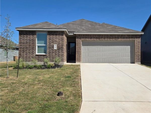 829 El Camino Court , Seguin, TX 78155