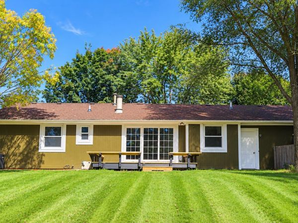 3071 Breezeway Drive , Rockford, IL 61109