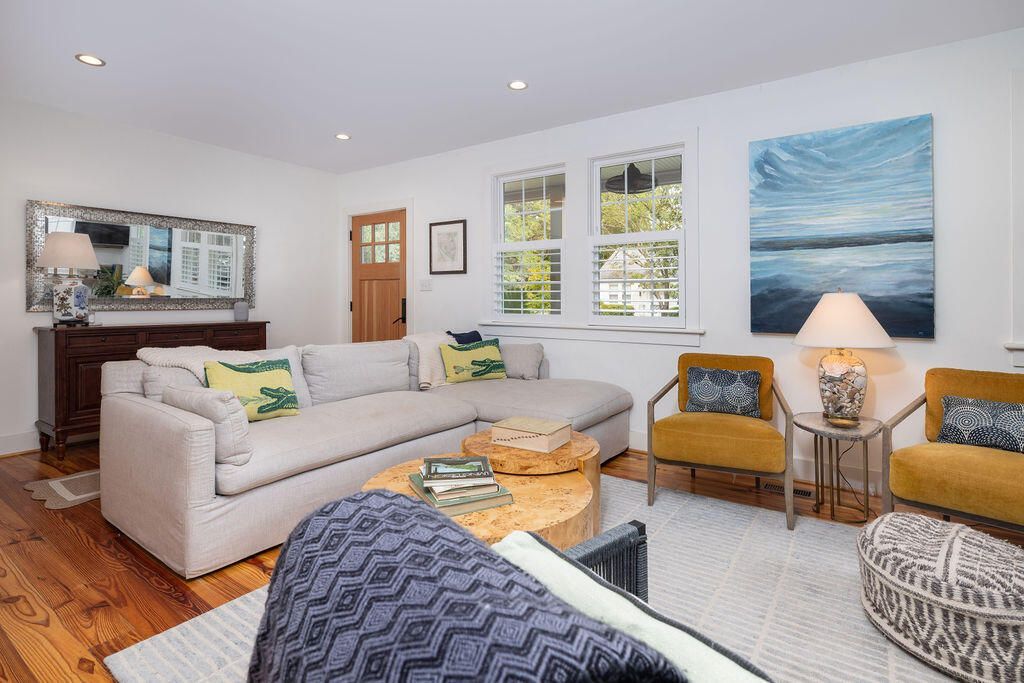 2055 Medway Road Photo 10