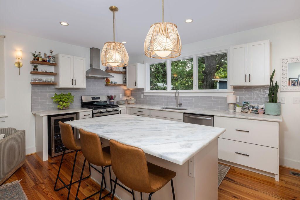 2055 Medway Road Photo 14